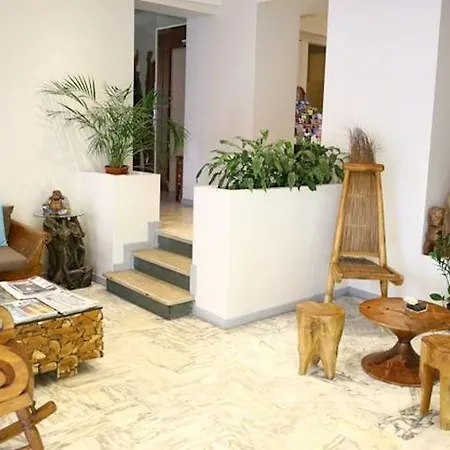 Hotel Esprit D'azur 3*