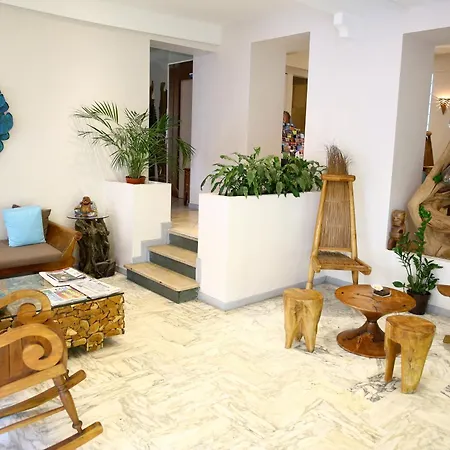 Ξενοδοχείο Esprit D'azur 3*