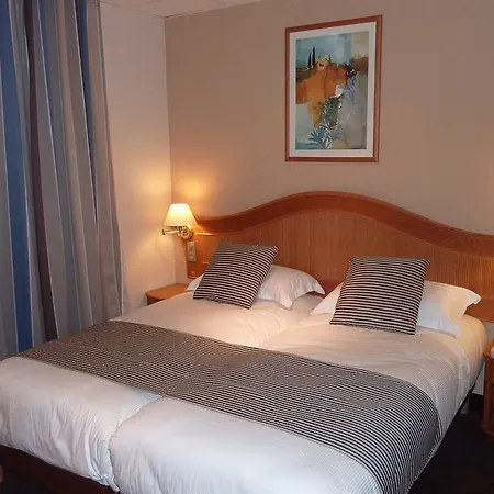 Hotel Esprit D'azur 3*