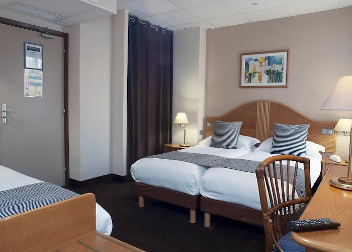 Esprit D'azur 3* نيس