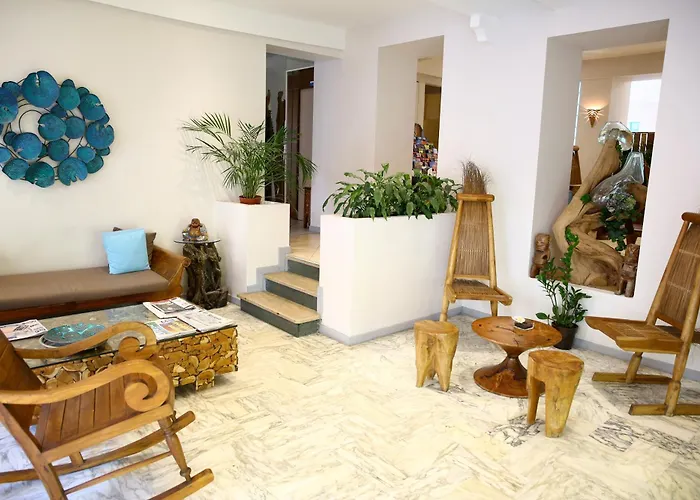 فندق Esprit D'azur 3*