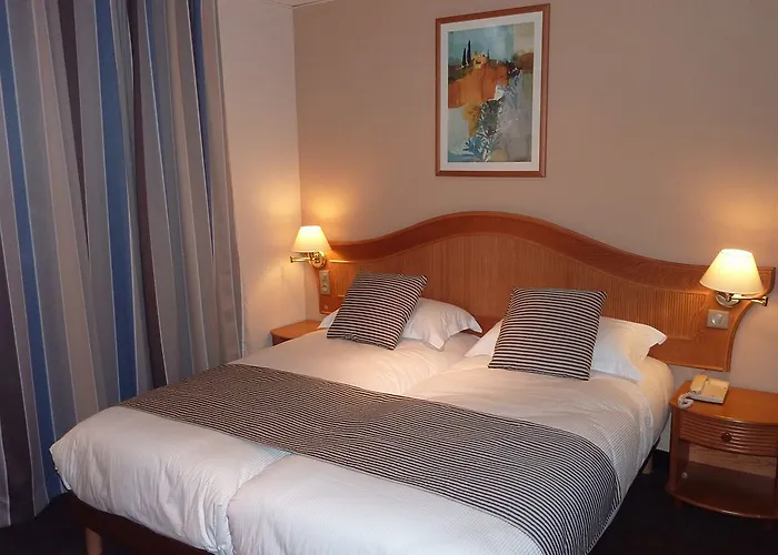 Ξενοδοχείο Esprit D'azur 3*