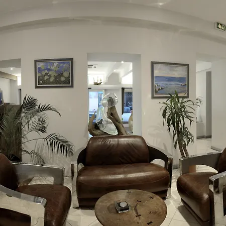 Отель Esprit D'azur Ницца