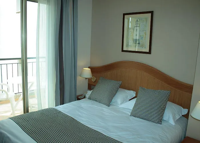 ホテル エスプリ ダジュール 3*